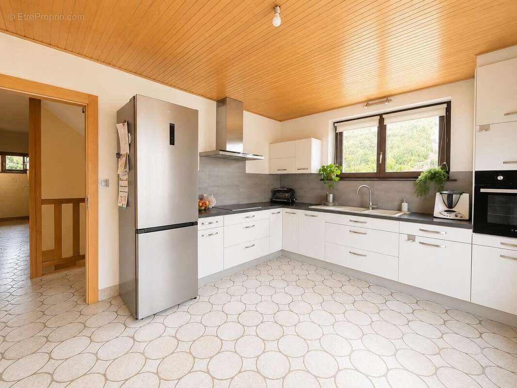 Maison 153 m² à Doubs  - photo 4