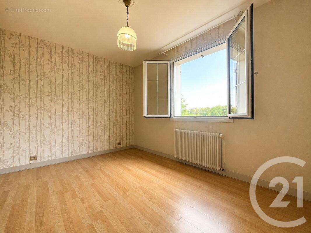 Maison 65 m² à Limoges  - photo 12