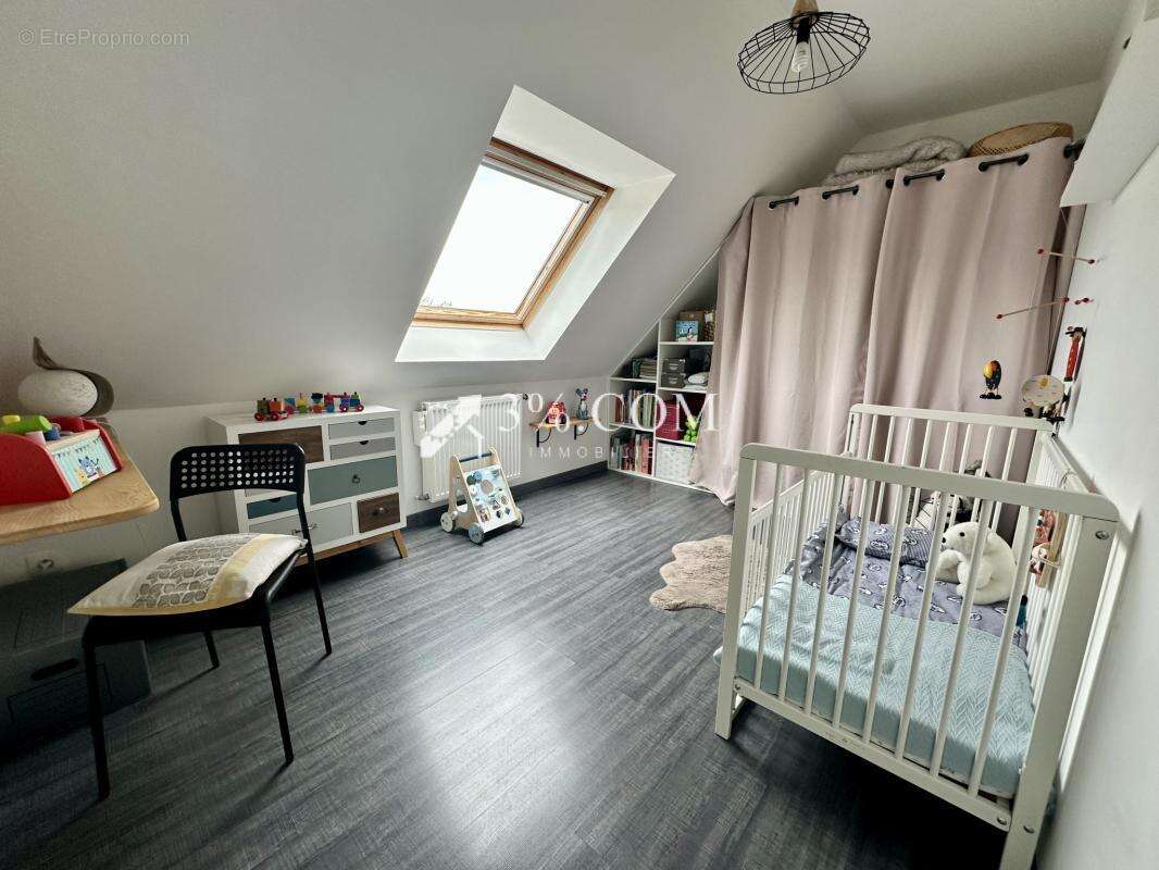 Maison à SAINT-ETIENNE-AU-MONT