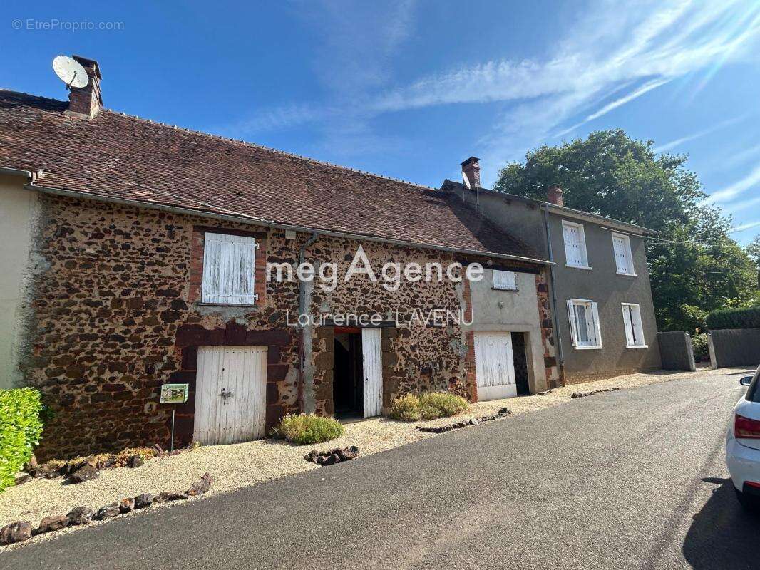 Maison avec dépendances et parc clos et arboré - photo 2