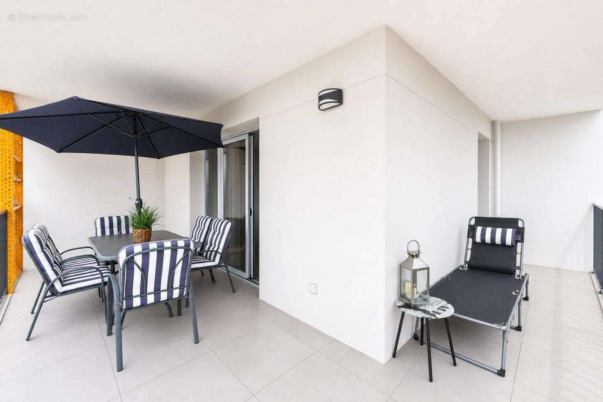 Appartement de 3 pièces de 63 m² à Marseille - photo 3