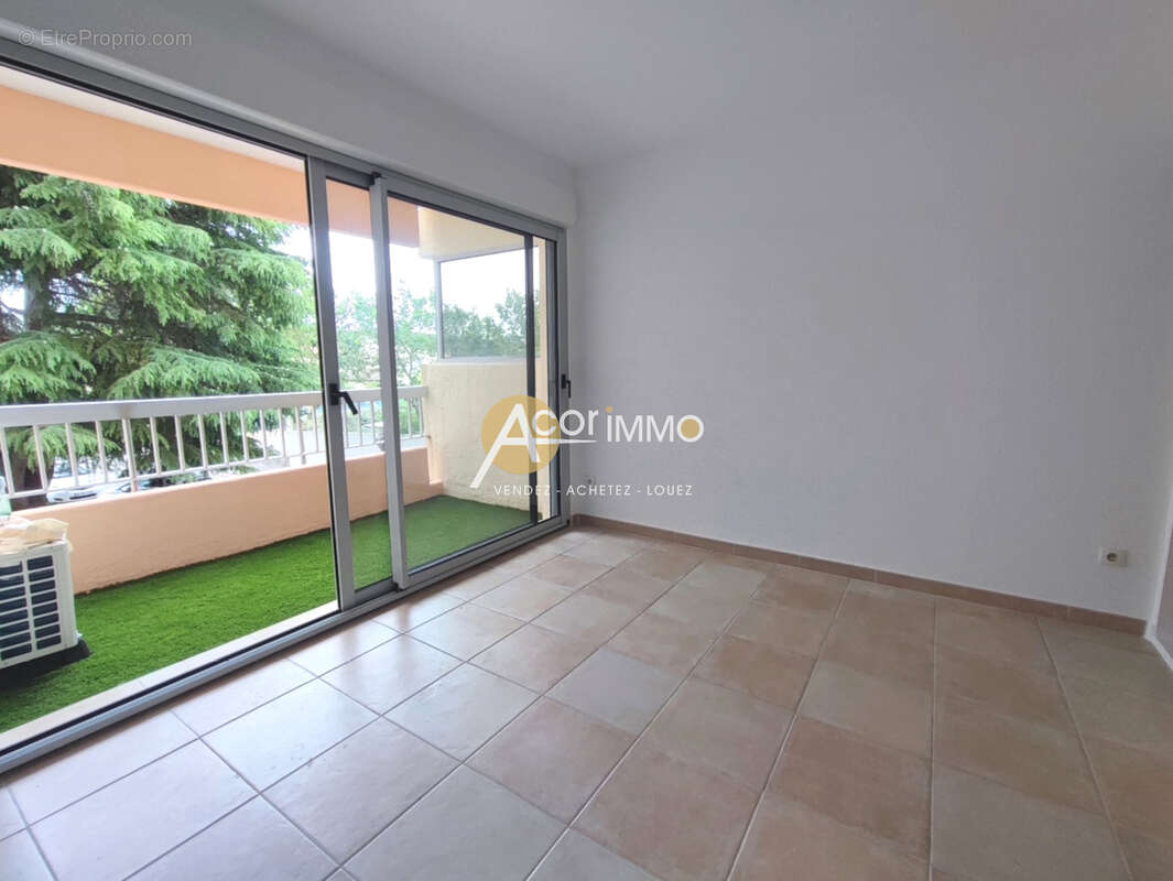 Appartement à SAINT-MANDRIER-SUR-MER