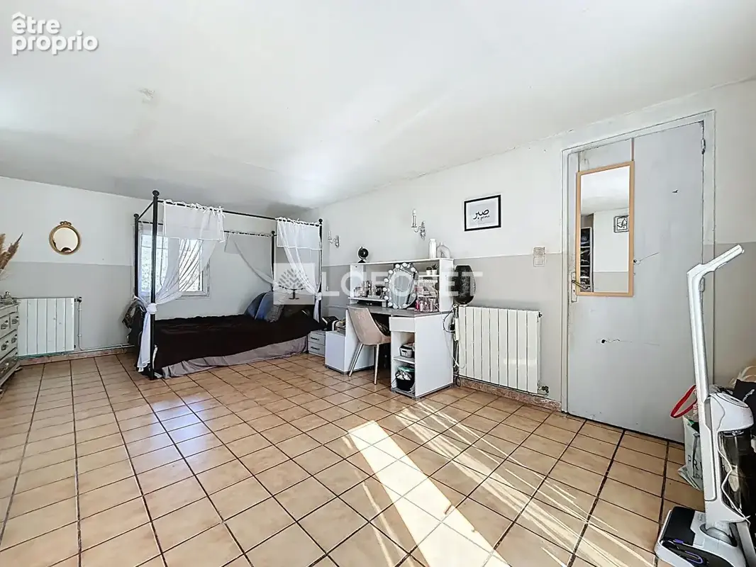 Maison Aubagne 8 pièces de 165m2 - photo 12