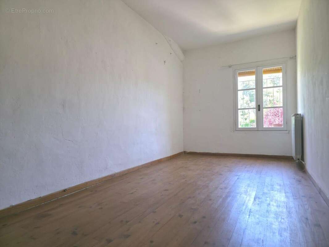 Maison 209 m² à Congenies  - photo 9