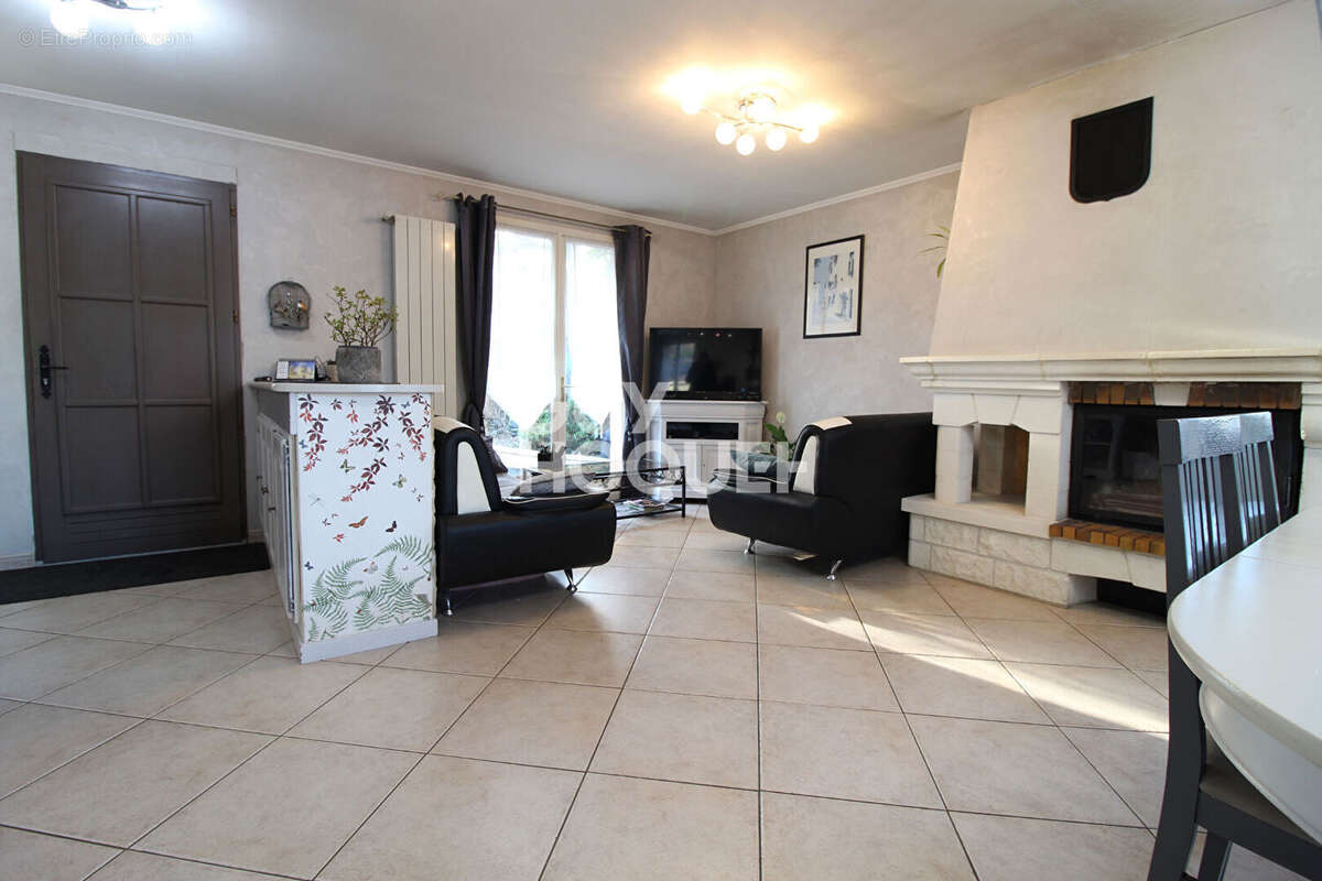 Maison à SOIGNOLLES-EN-BRIE