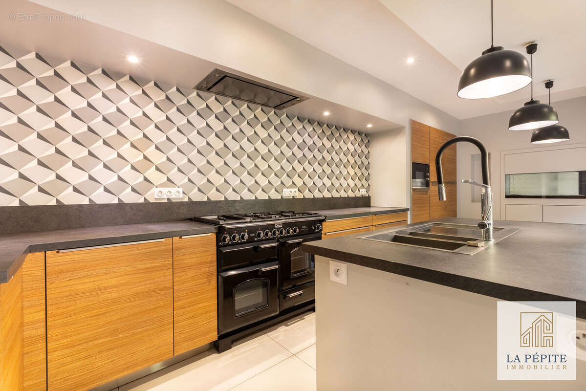 Maison à VALENCIENNES