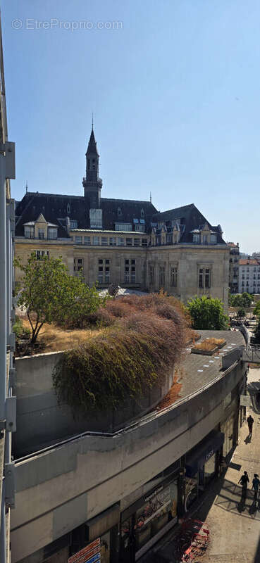 Appartement Saint Denis 3 pièce(s) 76 m2 - photo 8