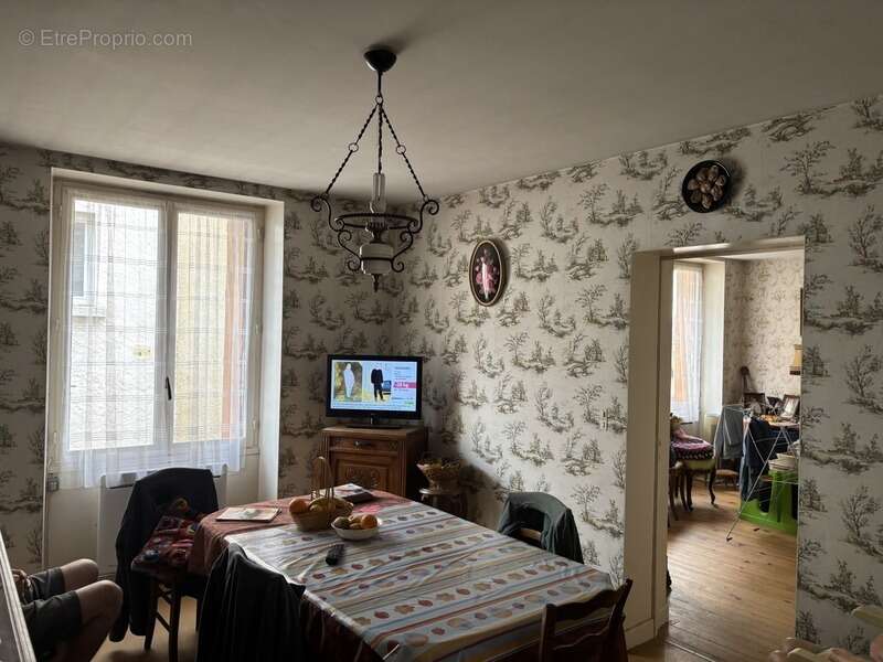 Maison à LEMPDES-SUR-ALLAGNON