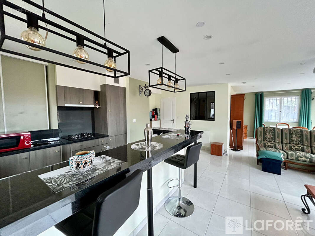 Maison à GUJAN-MESTRAS