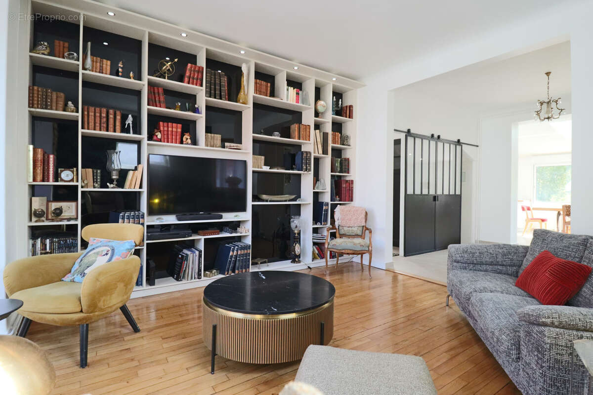 Maison à LES PAVILLONS-SOUS-BOIS