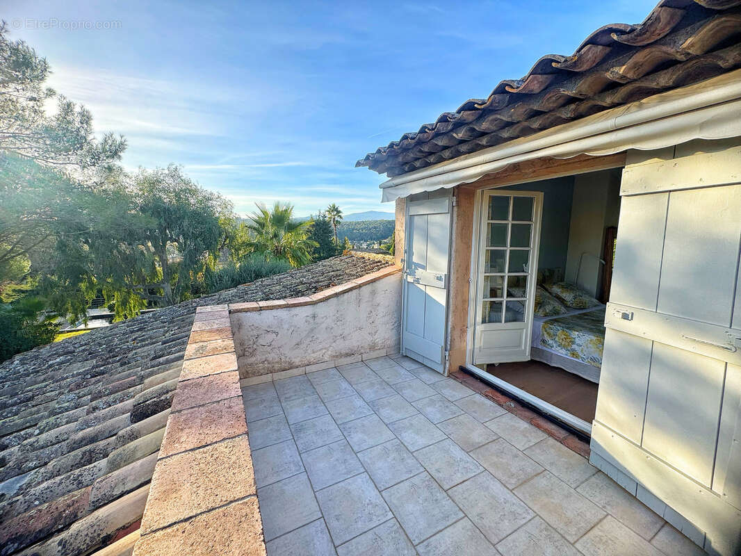 Maison à LA COLLE-SUR-LOUP