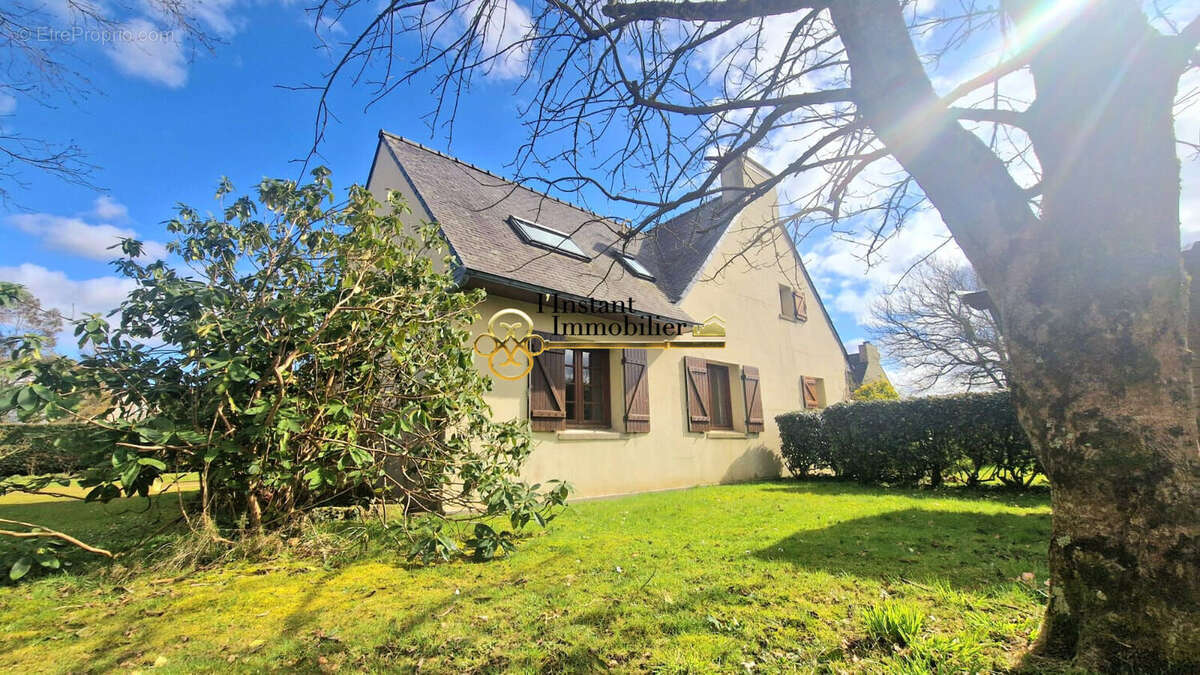 Maison à PLOUGASNOU