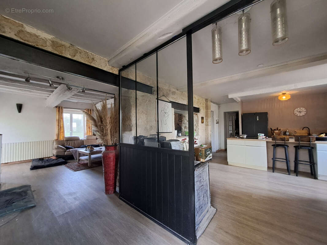 Maison à CLERMONT-DESSOUS