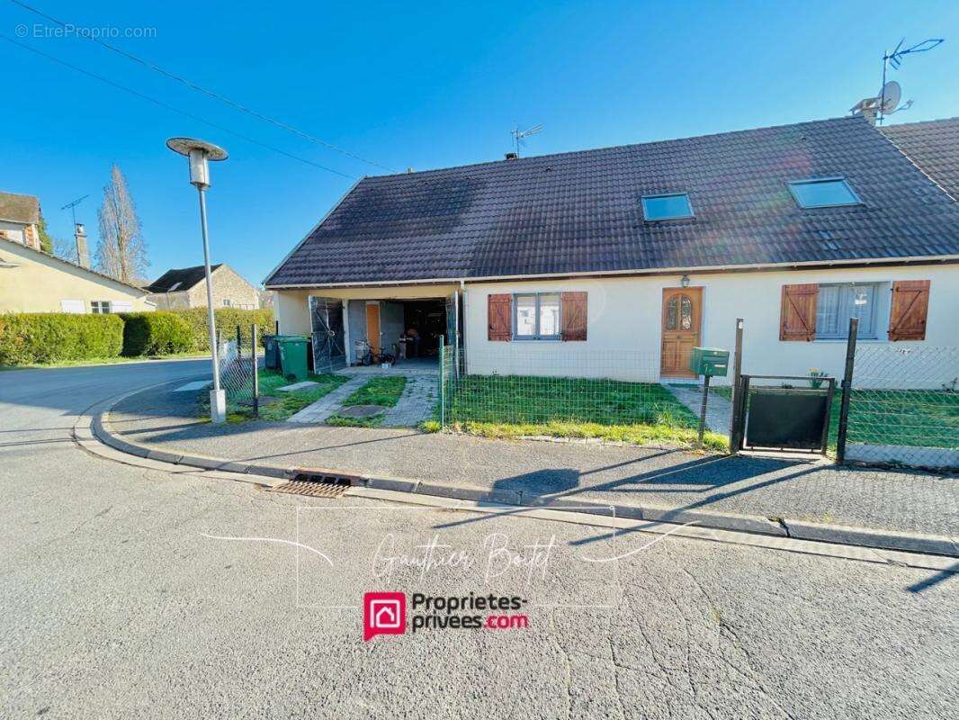 Maison à COULOMMIERS