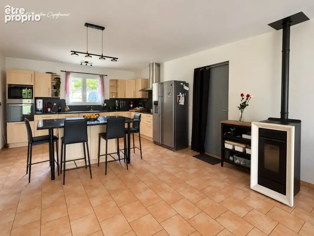 Maison familiale de 150m² avec piscine à Bassillac et Auberoche - photo 10