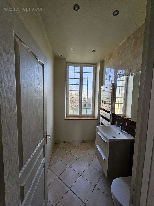 Maison à PUTOT-EN-BESSIN