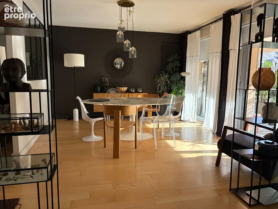 Très bel appartement de 182 m² en dernier étage avec terrasse dans un immeuble de grand standing avec ascenseur - photo 3