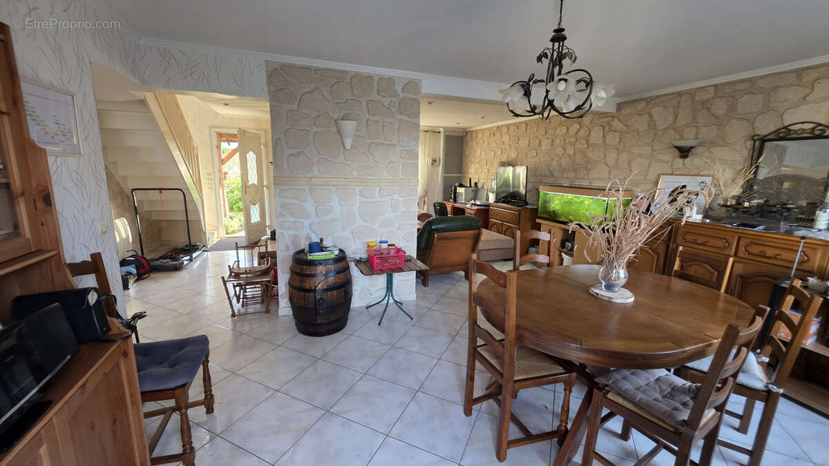 Maison à TREMBLAY-EN-FRANCE