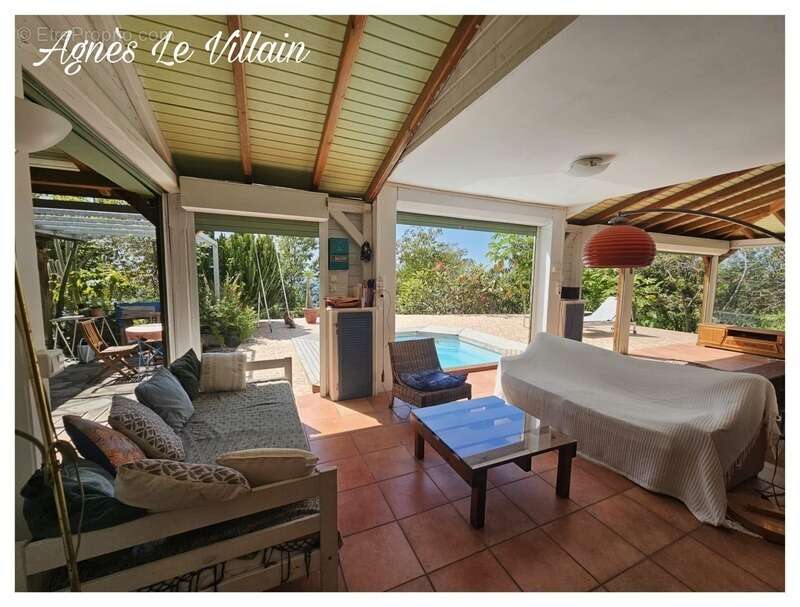 Maison à VIEUX-HABITANTS