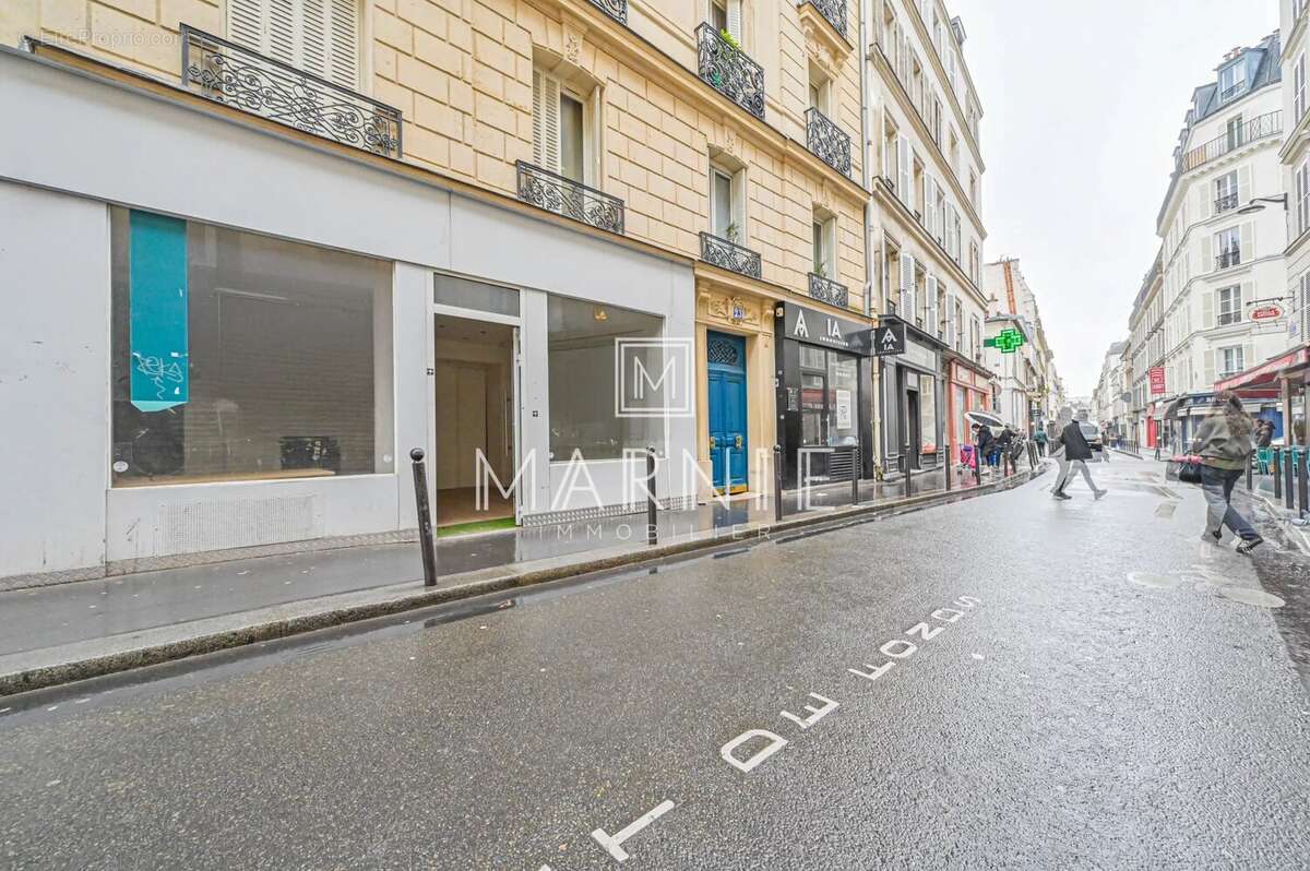 Commerce à PARIS-17E