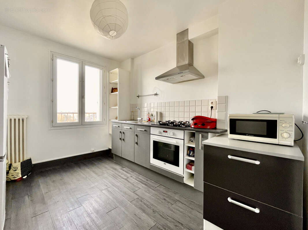 Appartement à MONDEVILLE