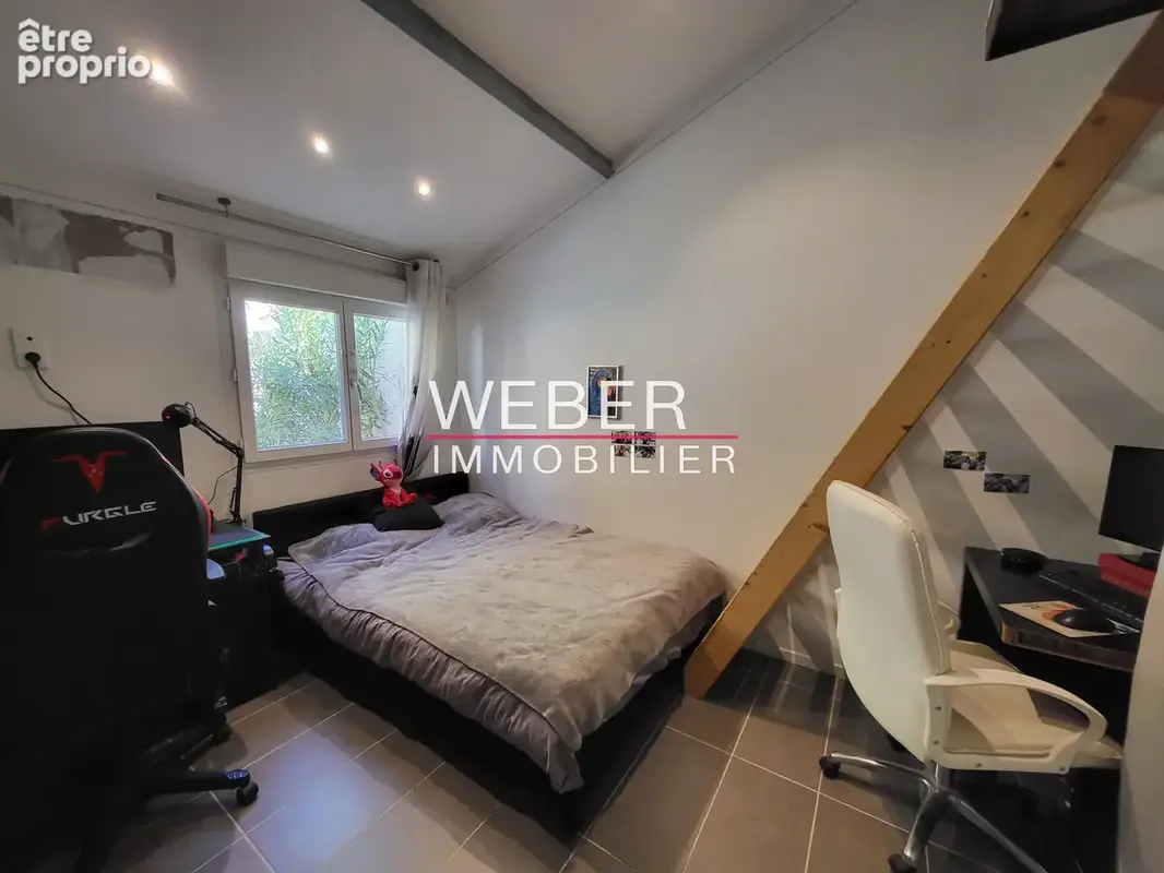 SAINTE ANNE D'EVENOS - Villa Plain pied 162 m2 - Piscine - Terrain 4800 m2 - photo 13