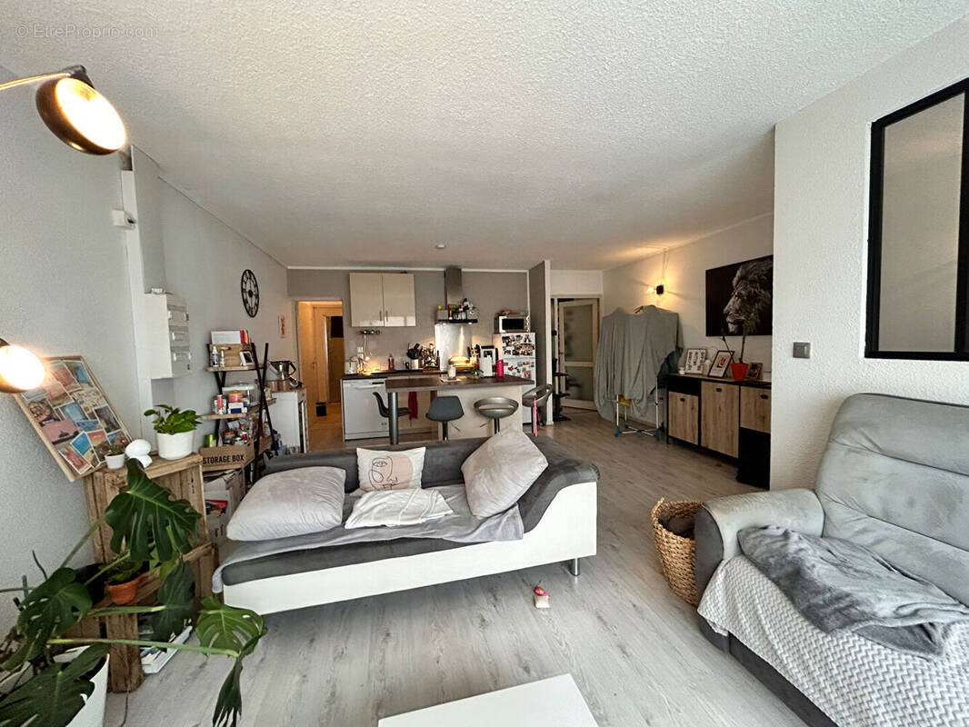 Appartement à BOURG-LES-VALENCE