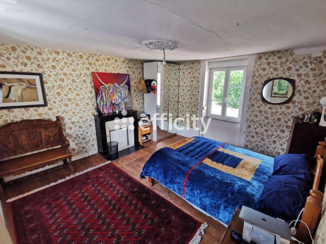 Maison à TESSY-SUR-VIRE