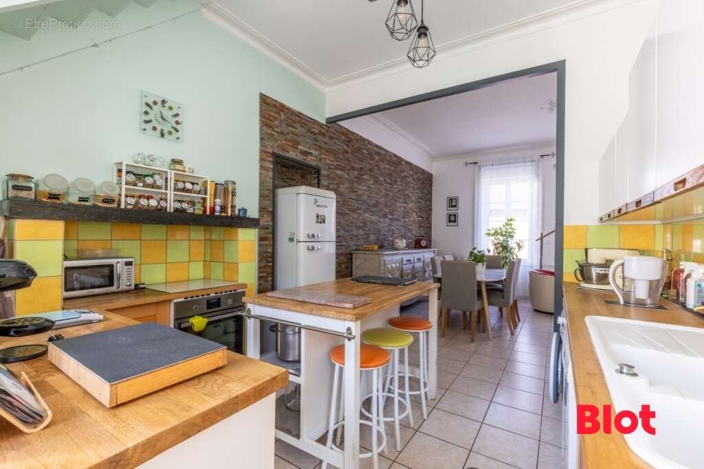 Maison à GRAND-FOUGERAY