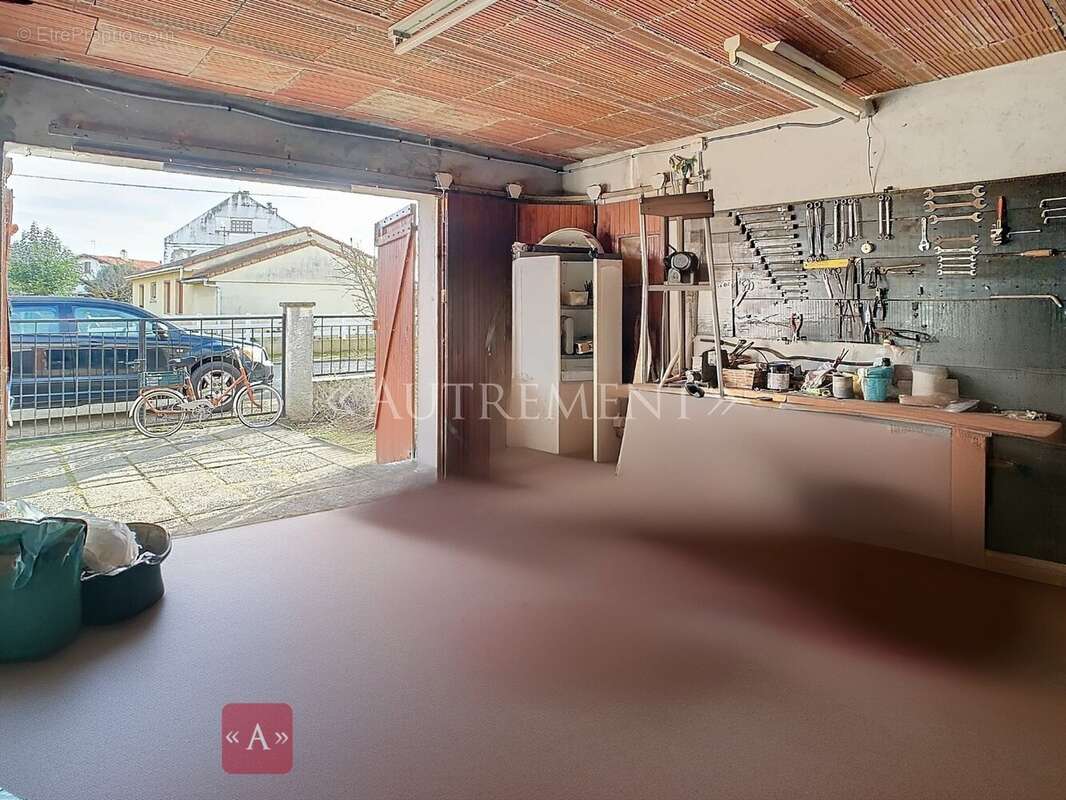 Maison à SAINT-SULPICE