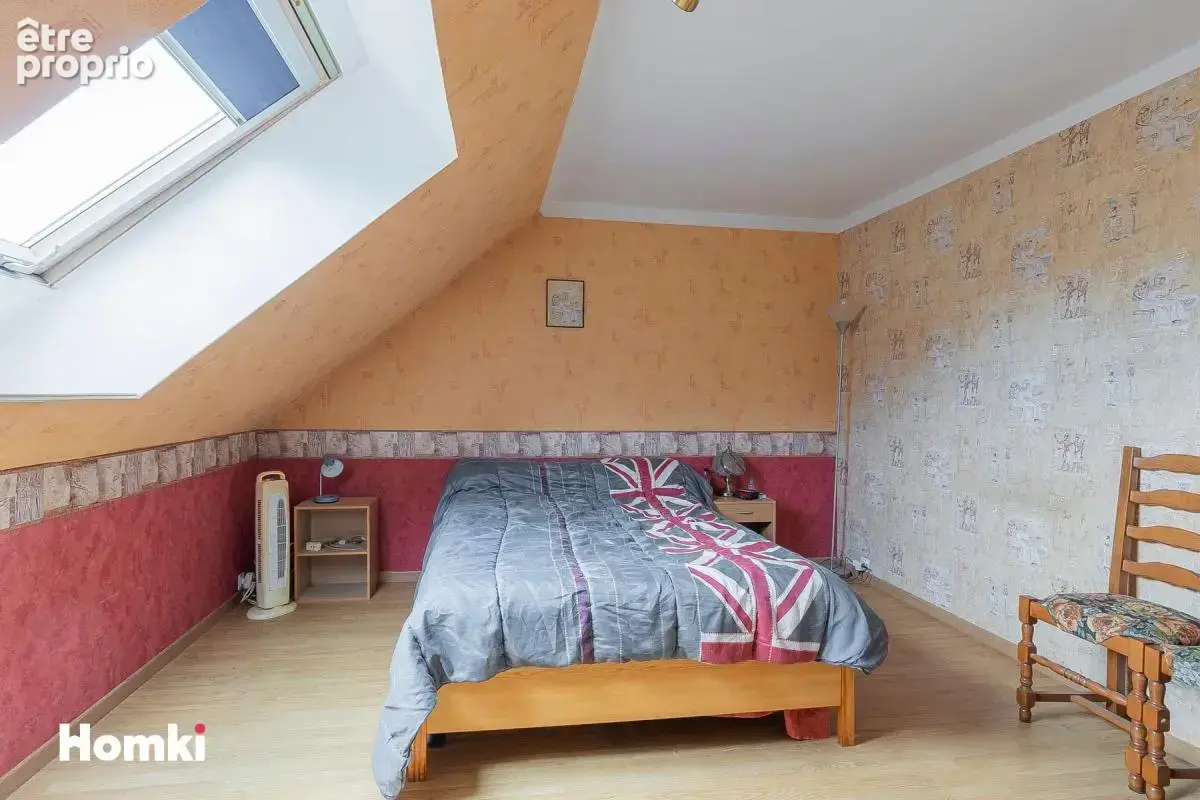 Maison familiale avec 4 chambres – Villeneuve d’Ascq, rue de la Constituante - photo 8