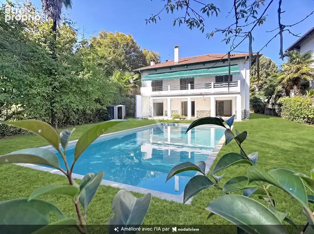 Trespoey  Maison Pau 5 chambres  et jardin - photo 2