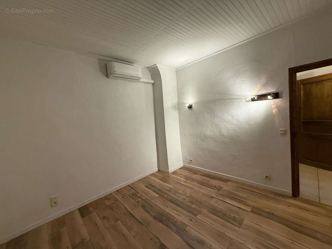 Maison à SAINT-GILLES