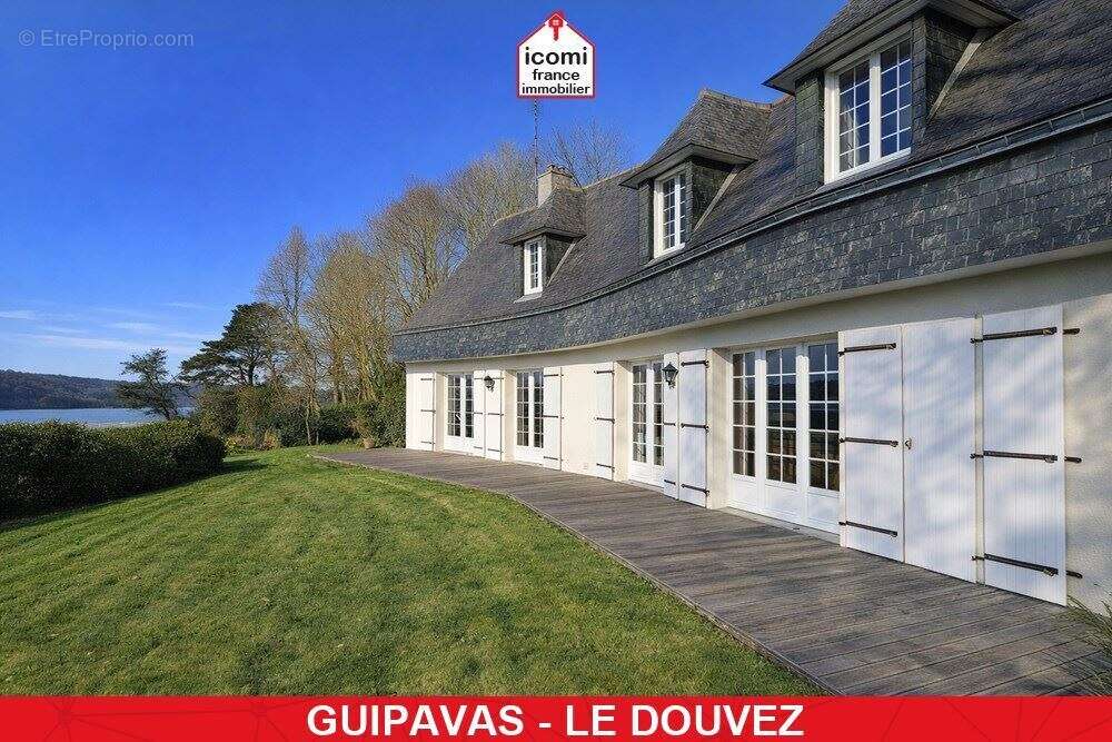 Maison à GUIPAVAS