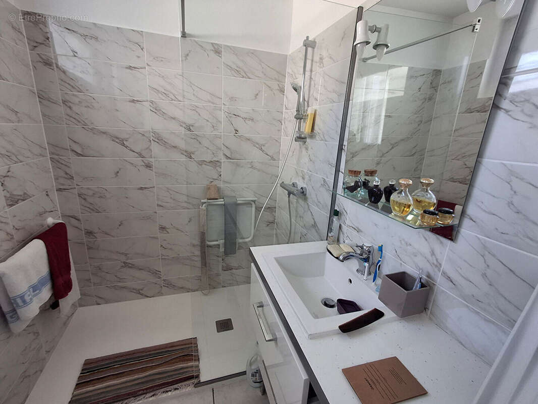 Maison à ROMANS-SUR-ISERE