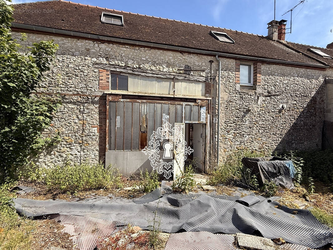 Maison à DONNEMARIE-DONTILLY