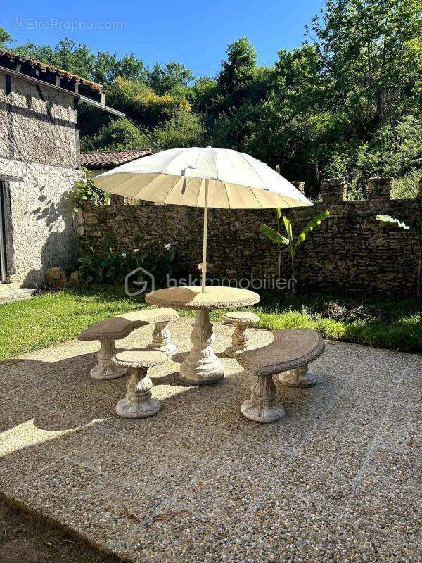 Maison à VILLENEUVE-DE-MARSAN