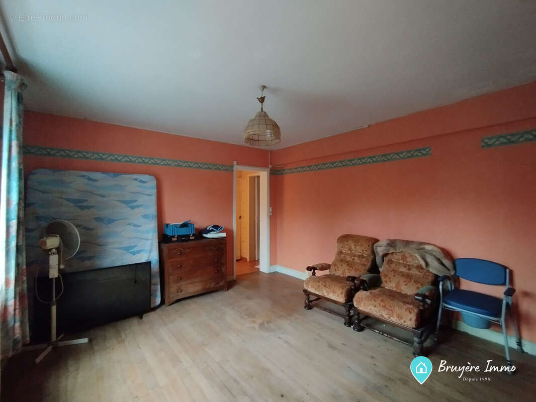 Maison à AVESNELLES