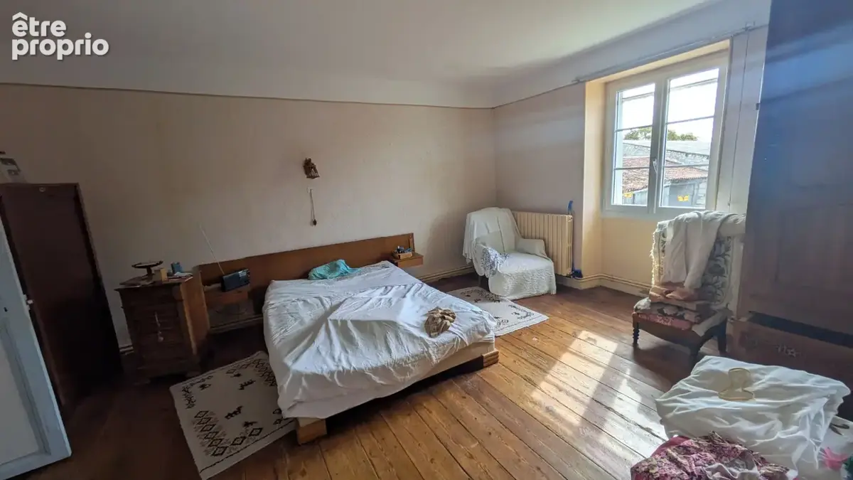 Saint-hippolyte - propriété de caractère - 8 chambres - 275 m² - nombreuses dépendances - photo 10