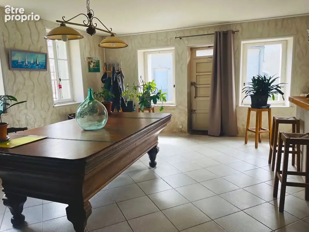 Longère en pierre 180 m² avec dépendances / Charme de l'ancien à Cussay - photo 4