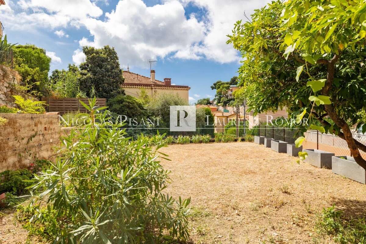 Appartement à VILLEFRANCHE-SUR-MER