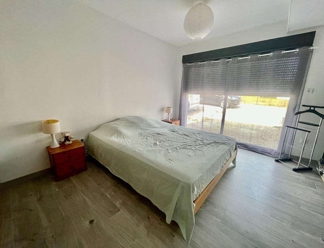 Maison moderne  Condat Sur Trincou 4 pièce(s) 108m2 - photo 13