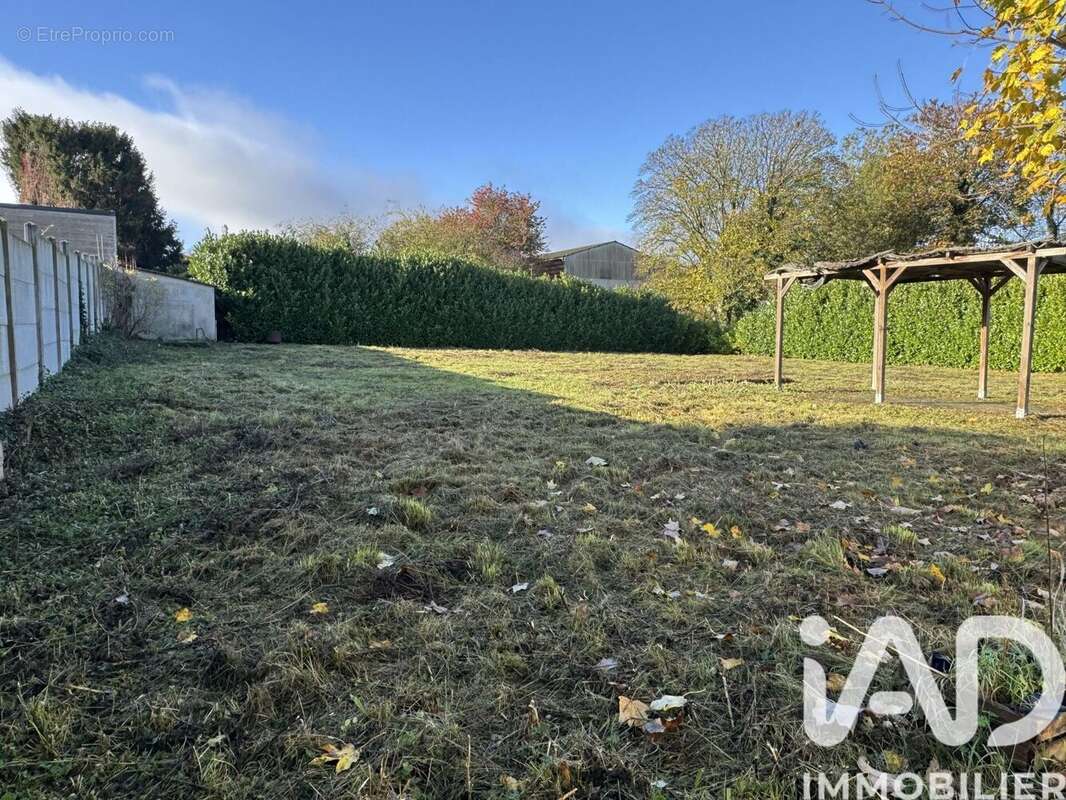 Photo 2 - Maison à CHAMPIGNY