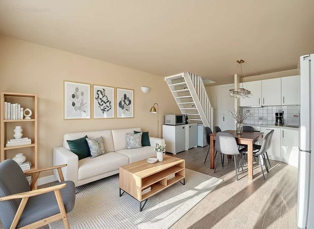 Appartement à VILLENEUVE-LOUBET