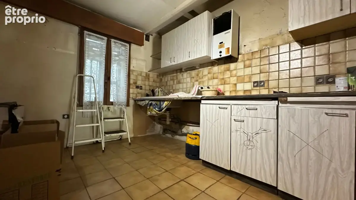 Maison 5 pièces La Seyne Sur Mer 95 m2 à rénover - photo 3