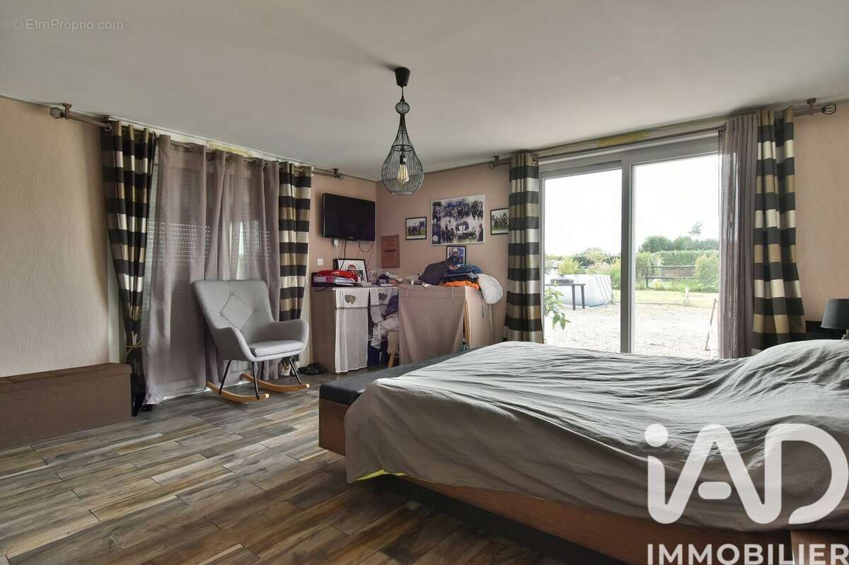 Maison 99 m² à Clarbec  - photo 6