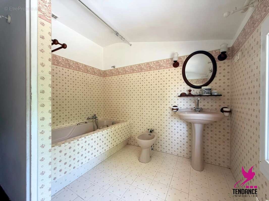 Jolie Maison de village 4 pièces 118 m² avec Jardin. - photo 9