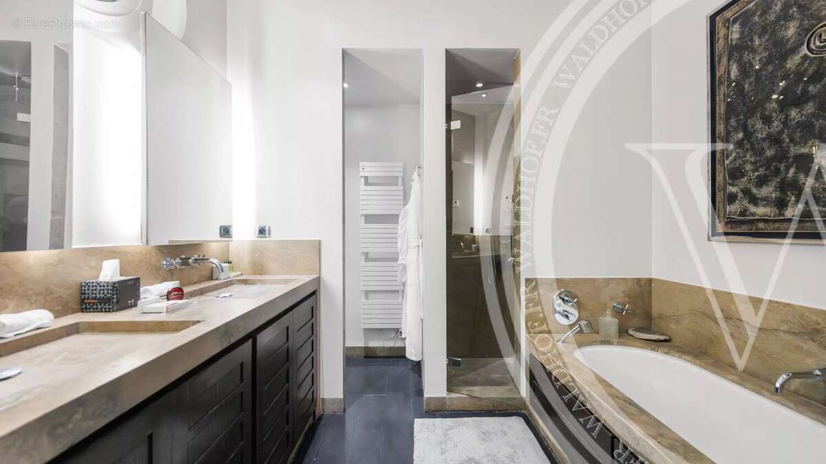 Maison à RAMATUELLE