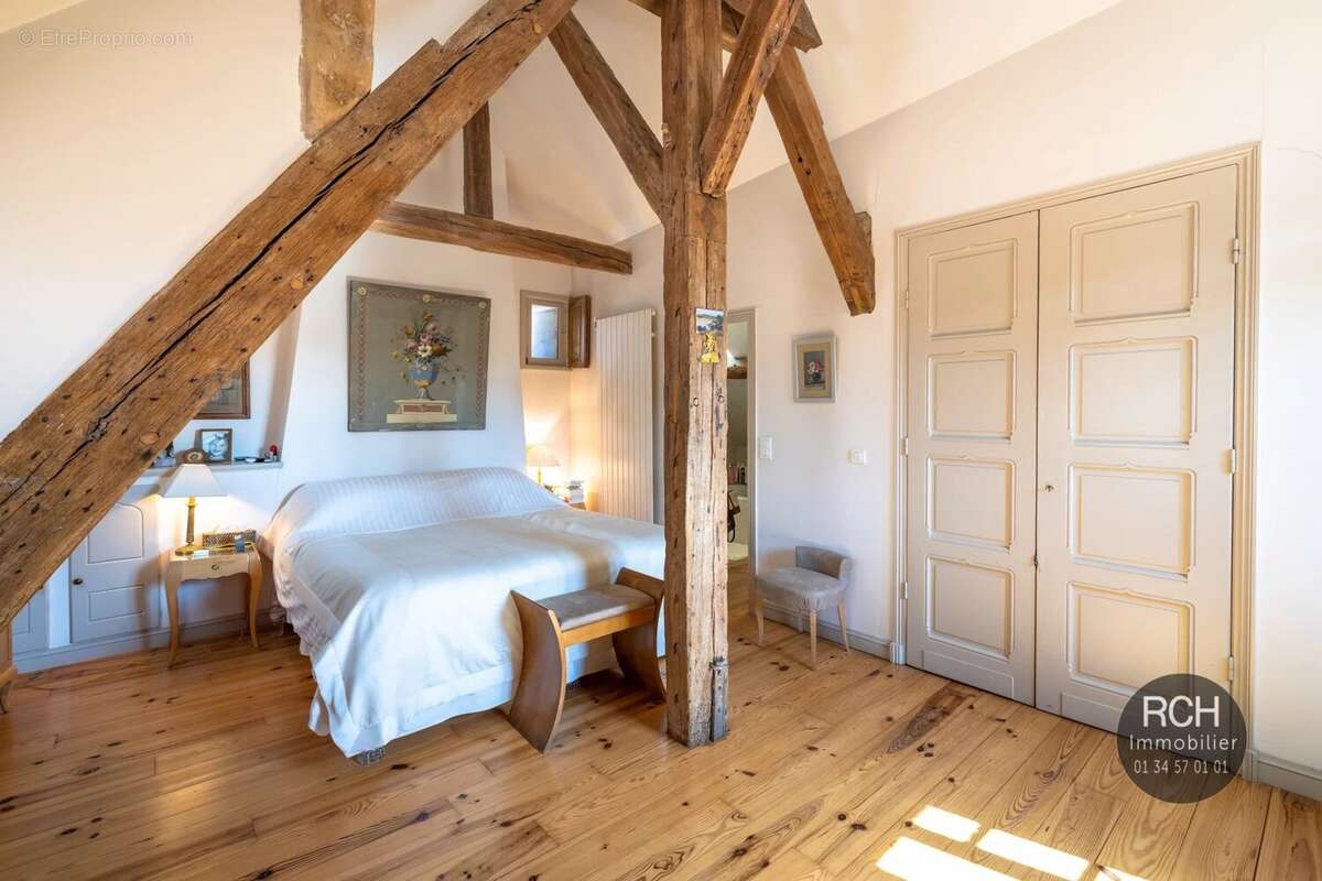 Maison à MONTFORT-L'AMAURY