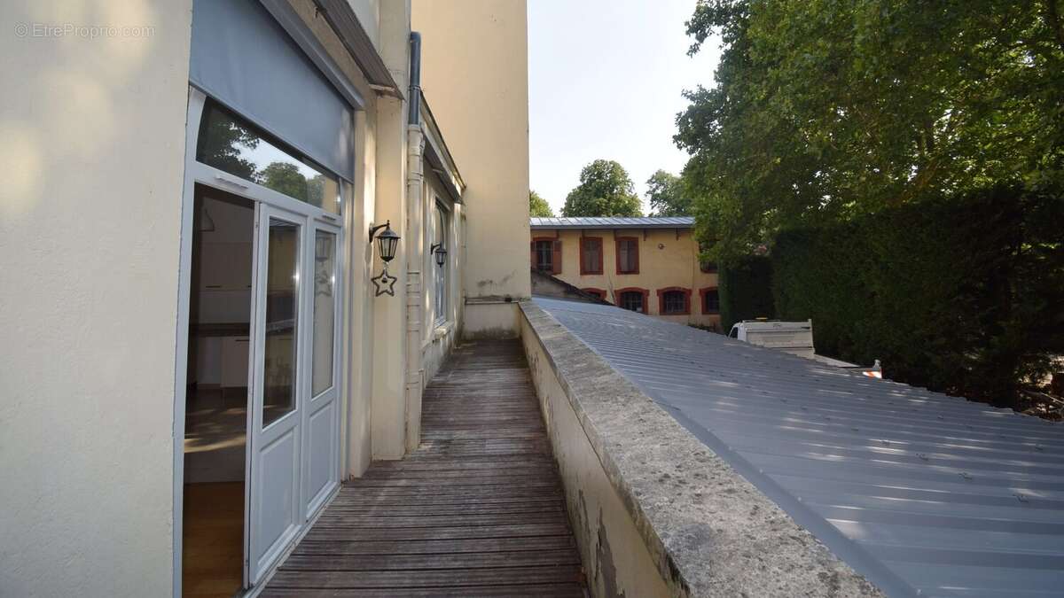À VENDRE - Appartement T5 122,89 m² avec terrasse proche des Parcs - photo 7